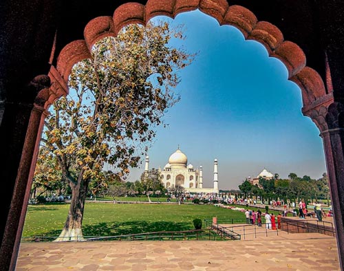 Travel to Rajasthan Forts and Palaces